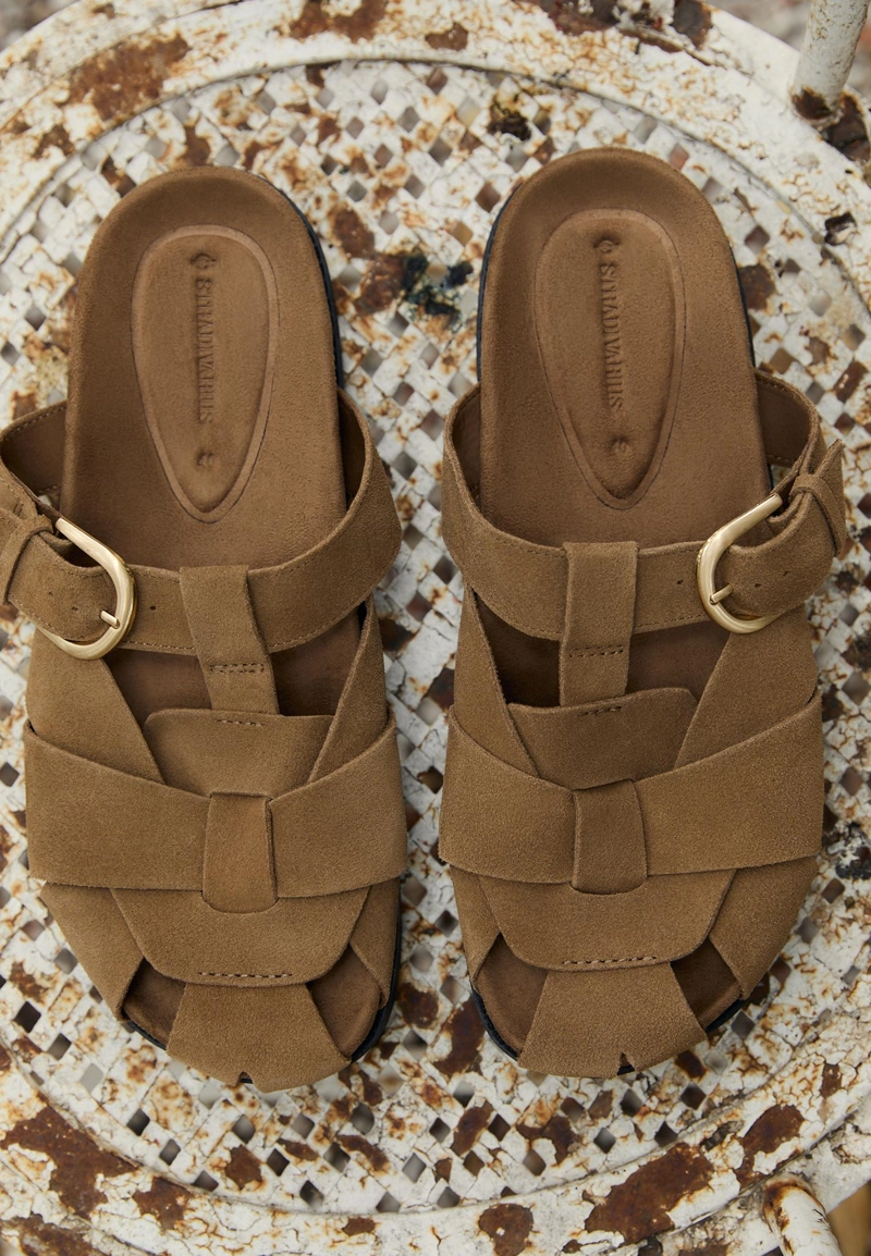 Кожаные сандалии-«крабики»