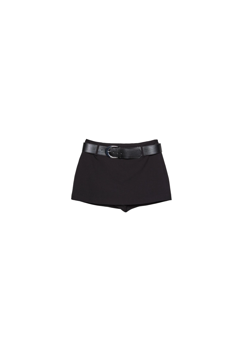 Мини-юбка-шорты с ремнем