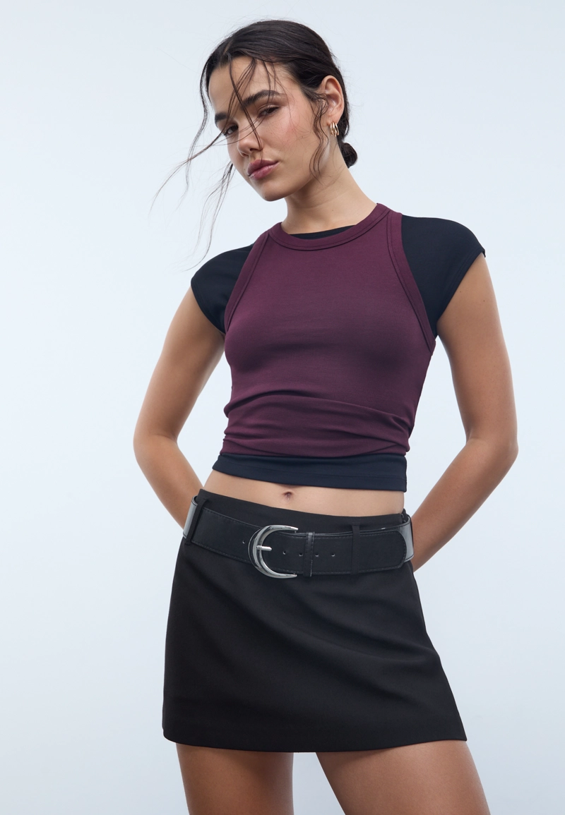 Мини-юбка-шорты с ремнем