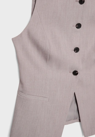 Жилет стандартного кроя на пуговицах- Заказать в России