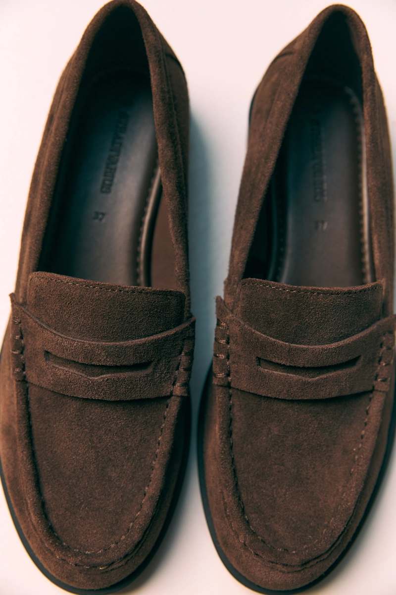 Кожаные лоферы на тонкой подошве