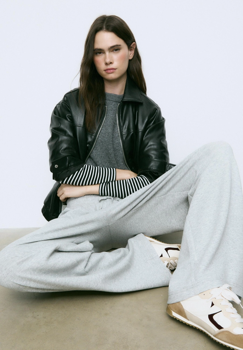 Повседневные кроссовки в стиле ретро