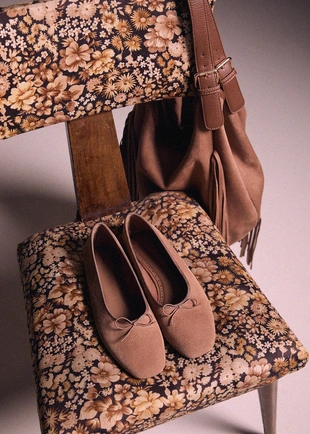 Кожаные балетки с бантом- Заказать в России