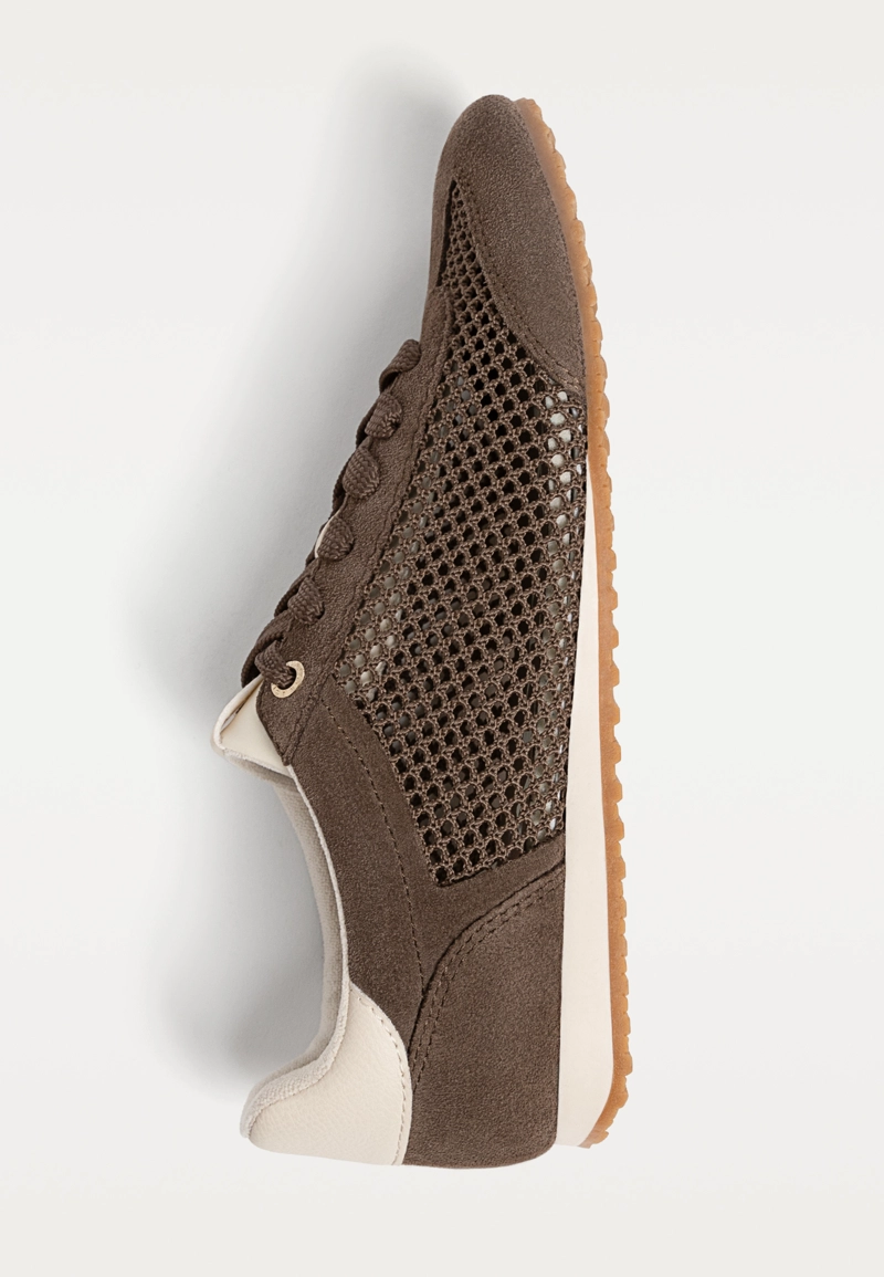 Перфорированные кожаные кеды