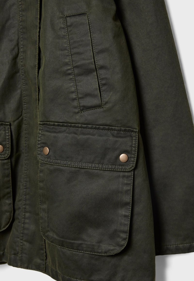 Парка с вощеным покрытием и множеством карманов