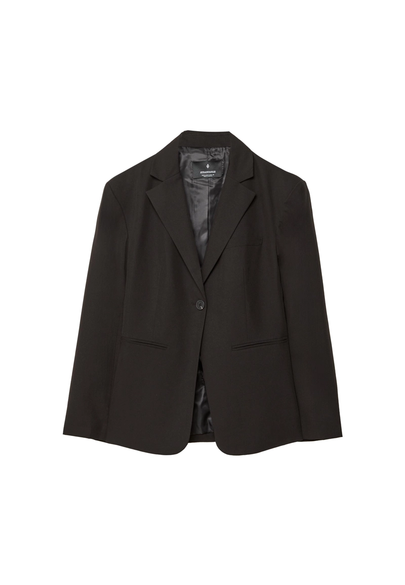 Приталенный пиджак