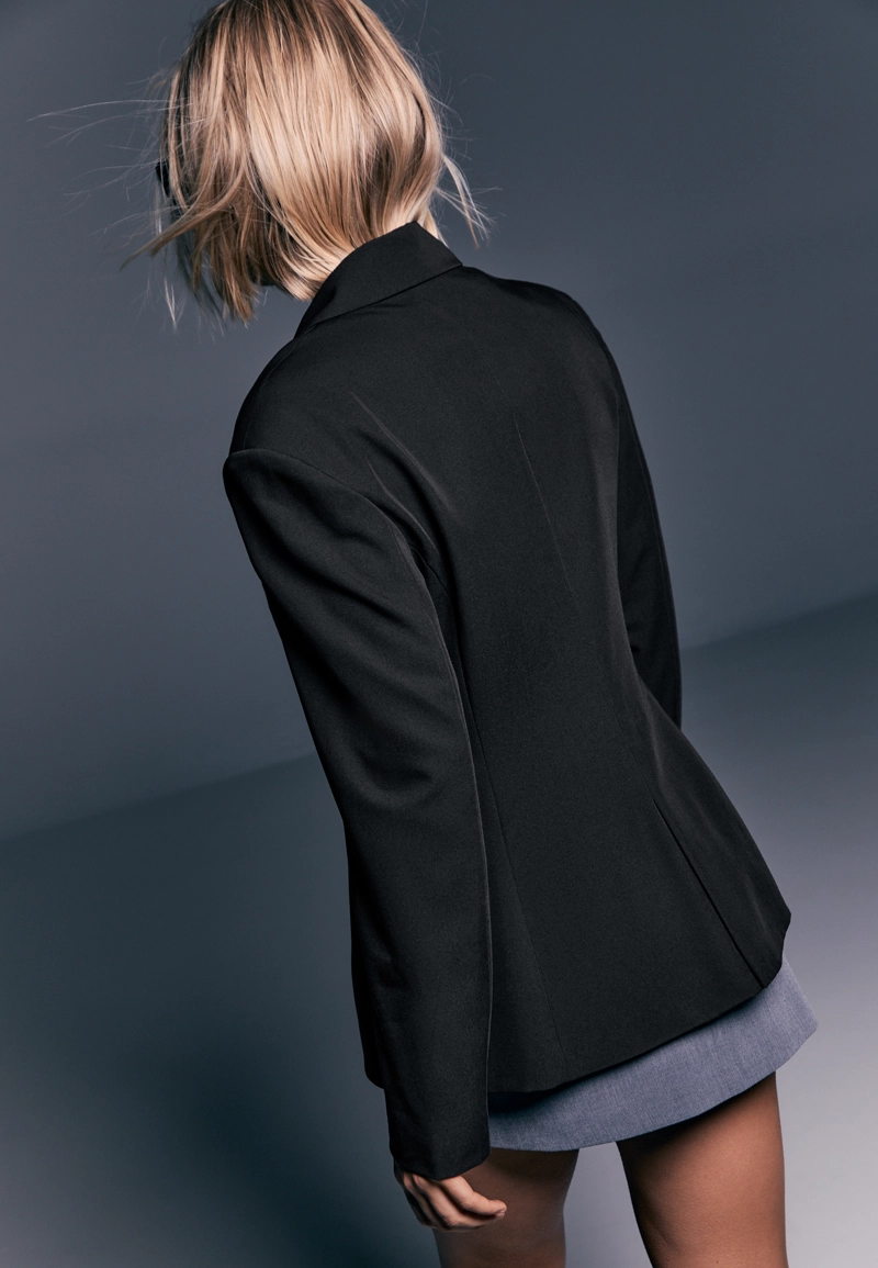 Приталенный пиджак