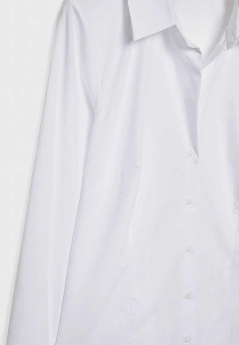 Приталенная базовая рубашка