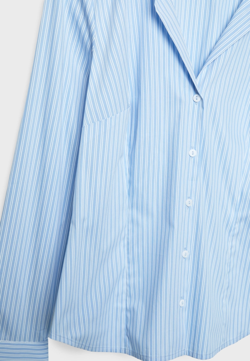 Приталенная базовая рубашка в полоску