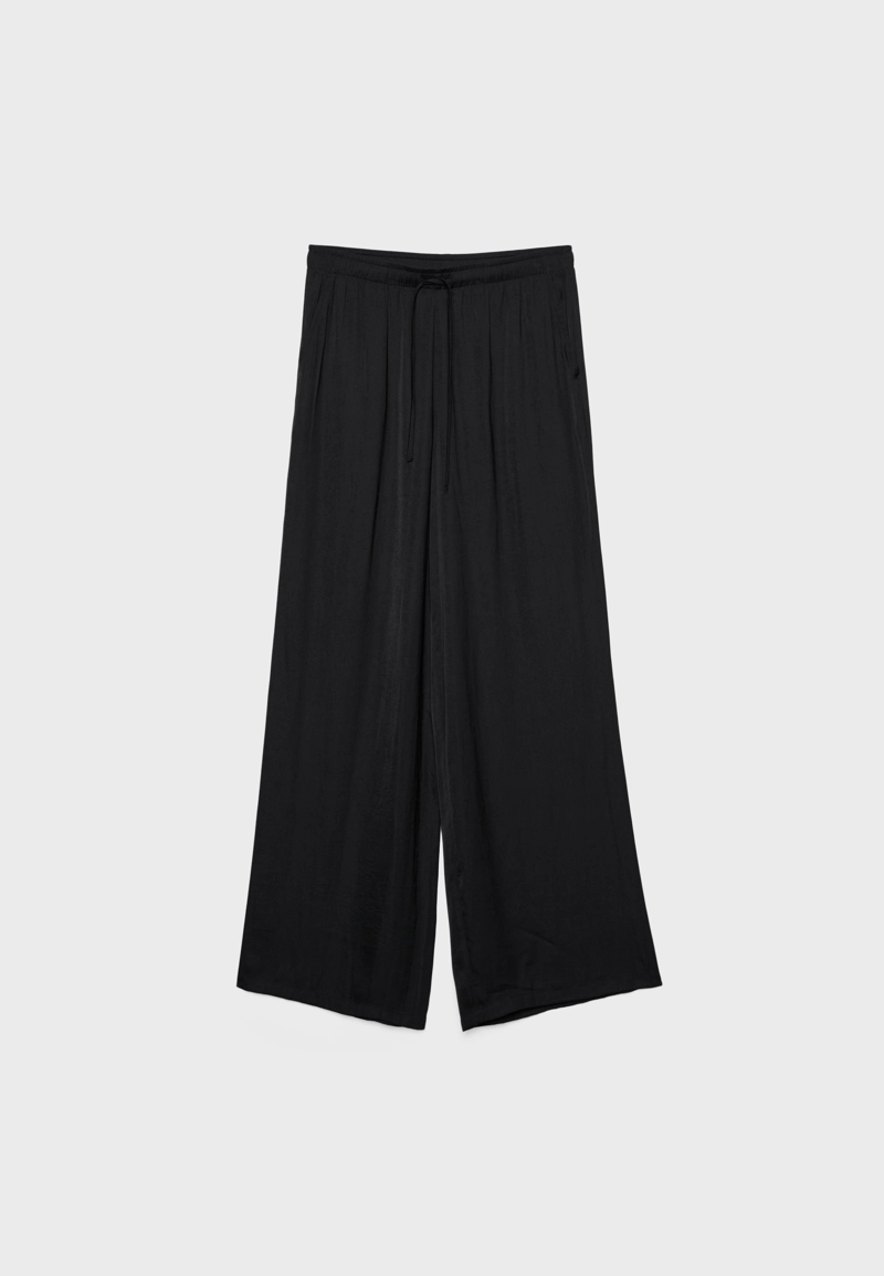 Длинные свободные атласные брюки