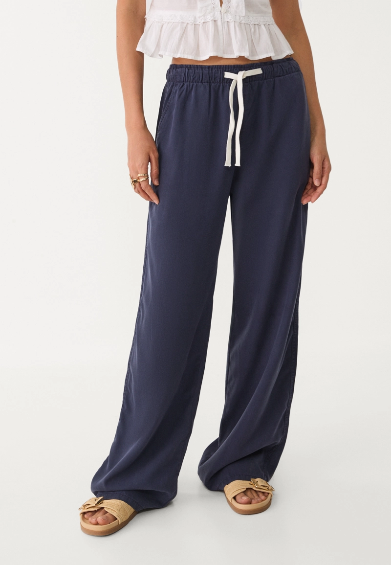 Струящиеся брюки из лиоцелла