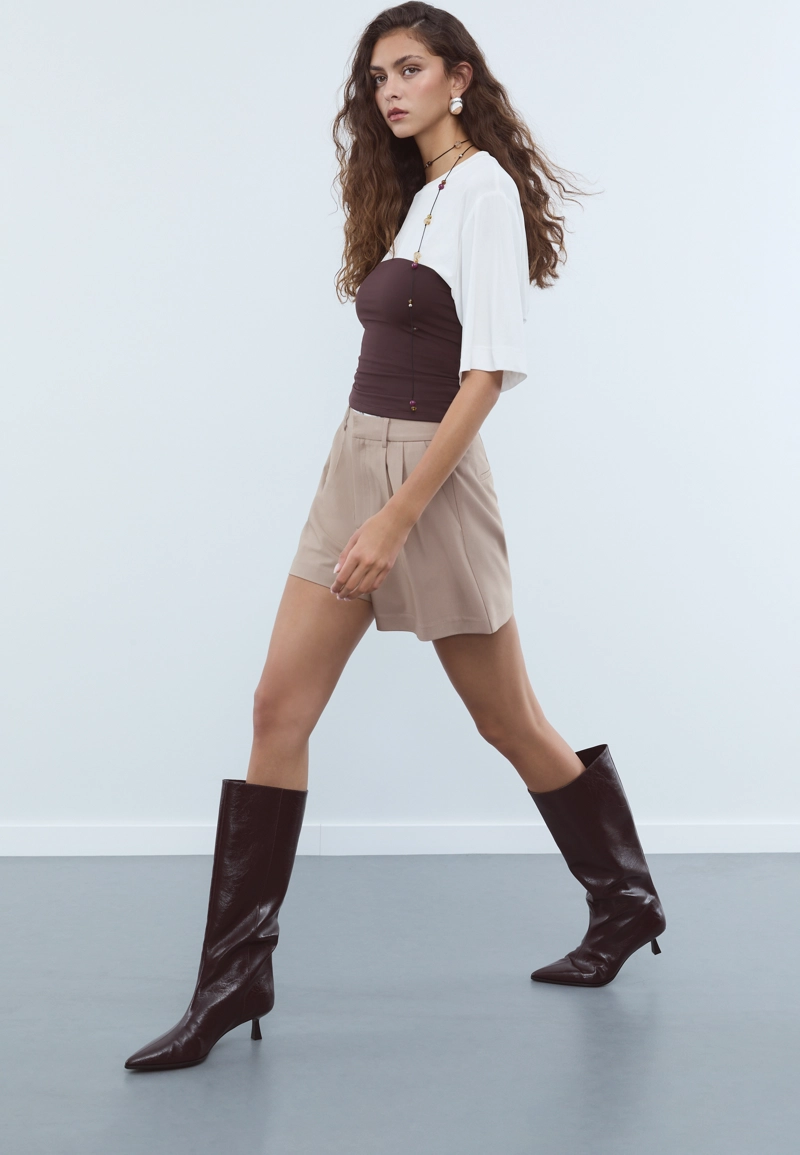 Нарядные шорты с защипами