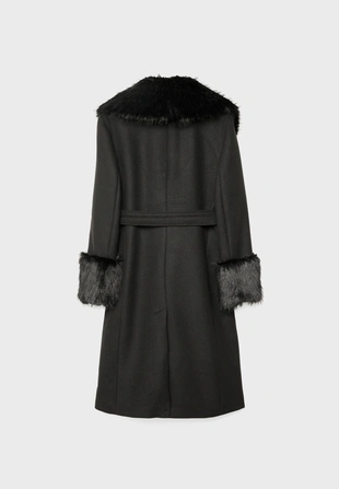 Длинное пальто с деталями из искусственного меха- Заказать в России