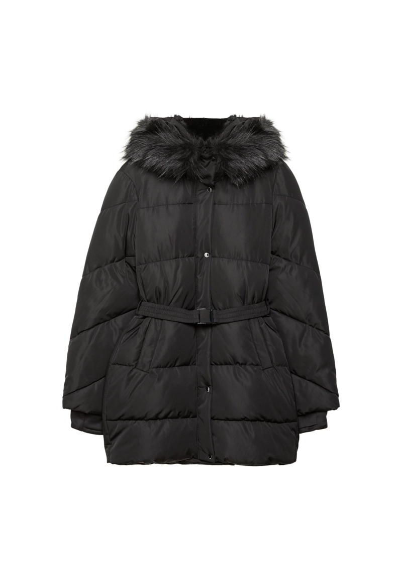 Приталенное стеганое пальто