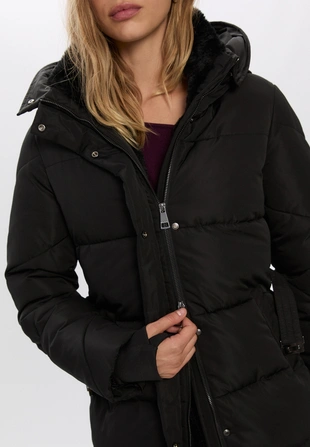 Приталенное стеганое пальто- Заказать в России