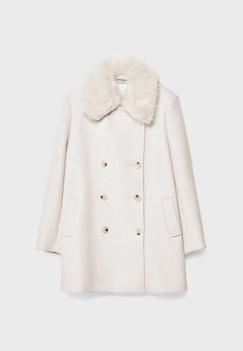 Пальто с воротником из искусственного меха