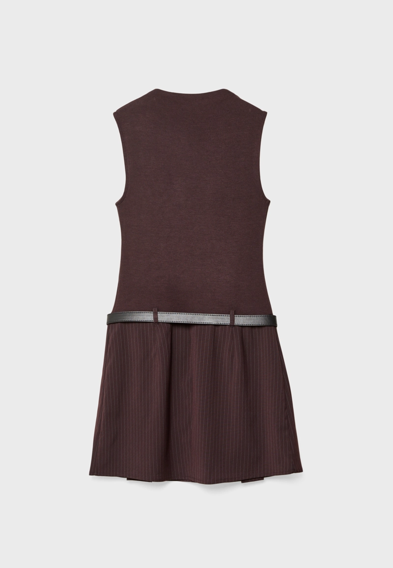 Комбинированное короткое платье в полоску с поясом