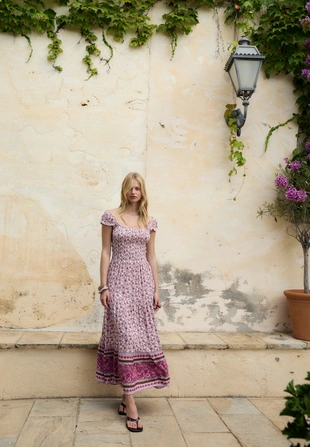 Длинное струящееся платье с принтом- Заказать в России