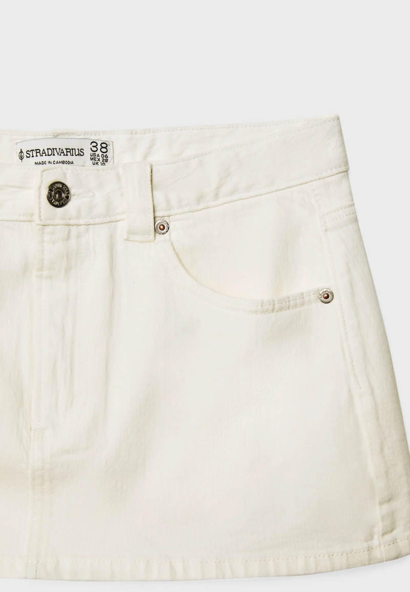 D62 Джинсовая юбка-шорты