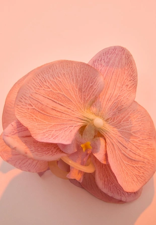 Заколка для волос в виде цветка орхидеи- Заказать в России