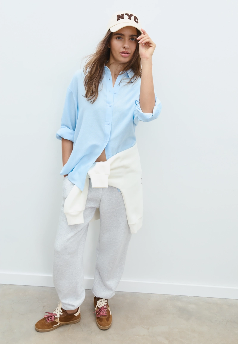 Легкая льняная рубашка