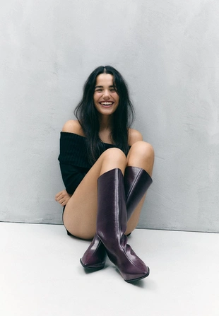 Сапоги на среднем тонком каблуке- Заказать в России