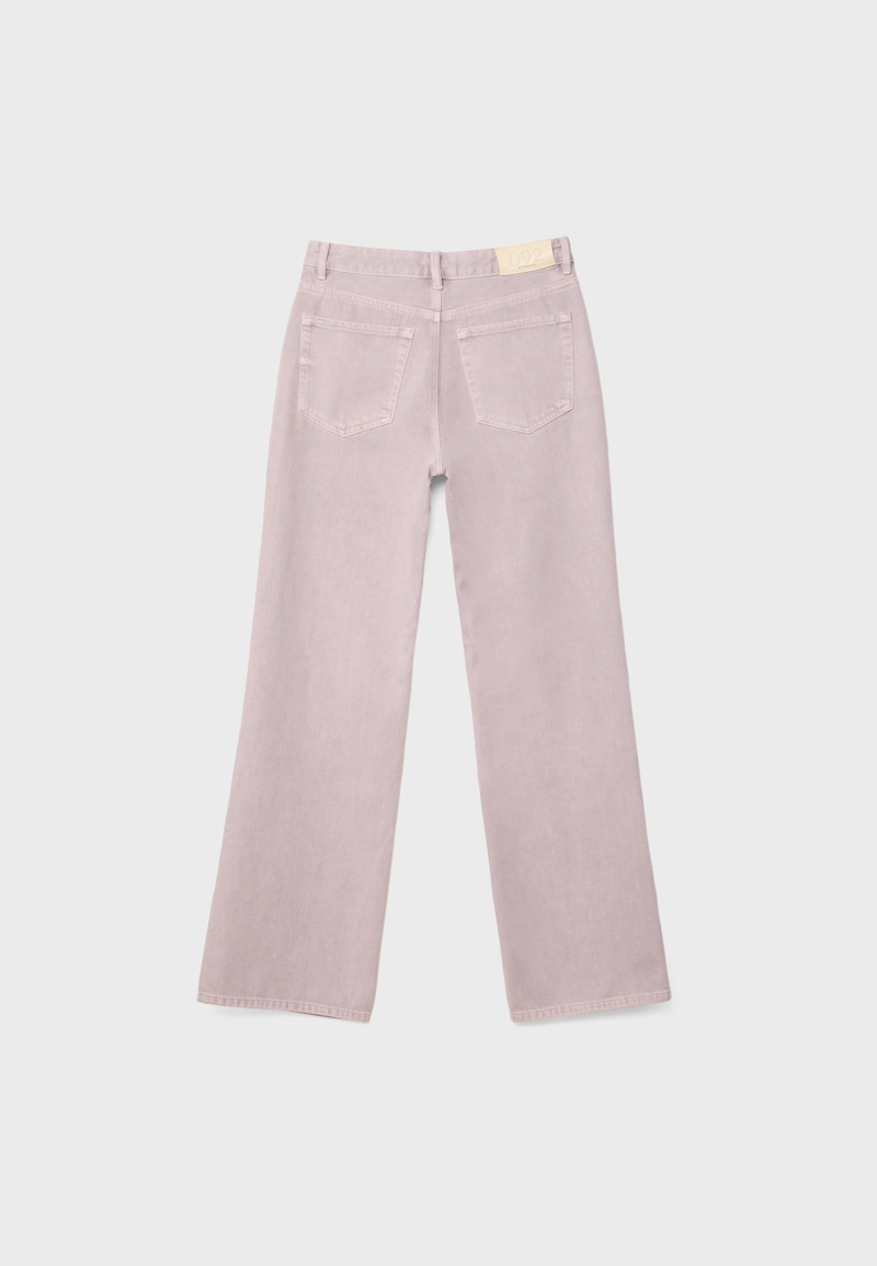 D92 Джинсы прямого широкого кроя