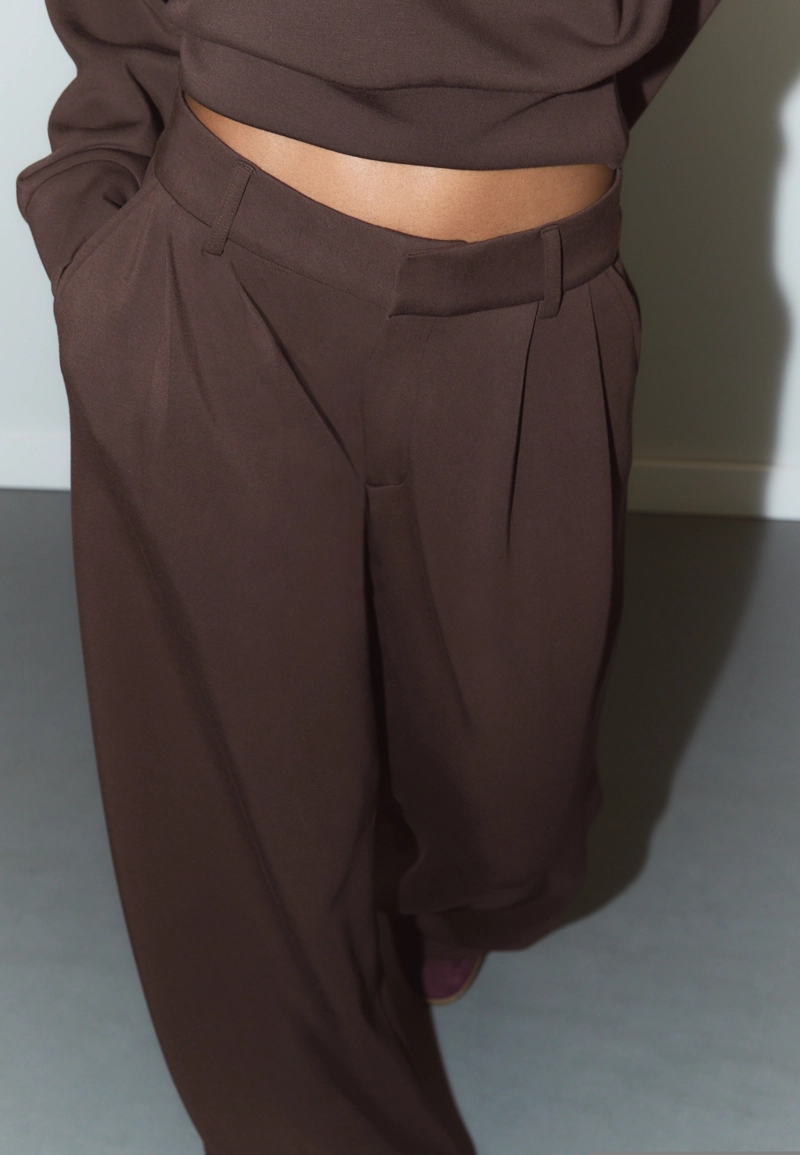 Брюки из мягкой ткани