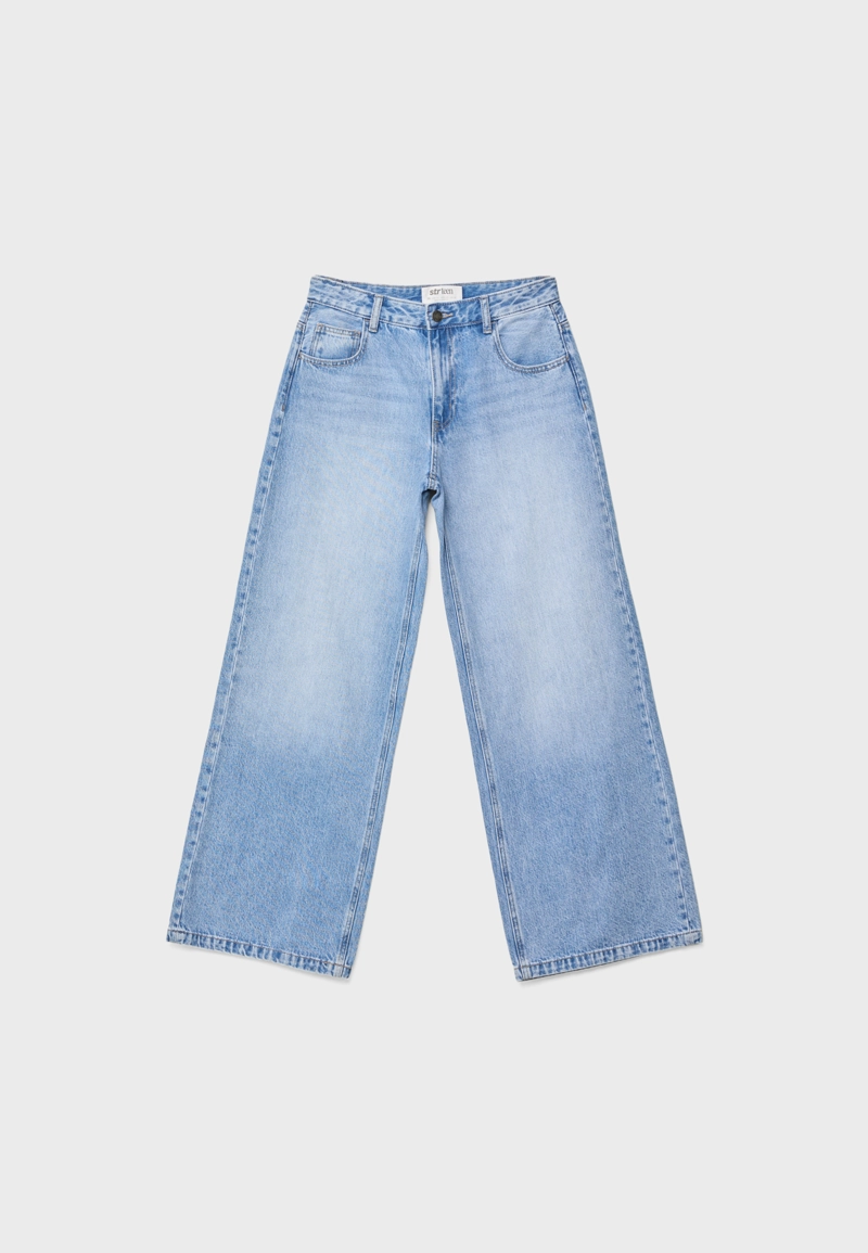 Джинсы свободного кроя