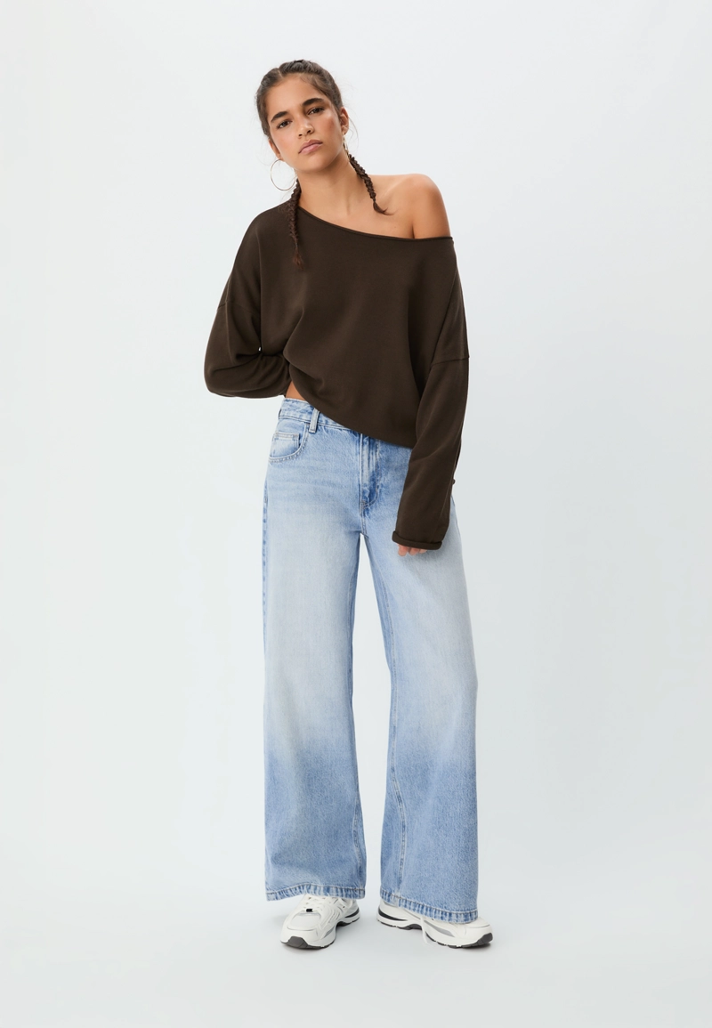 Джинсы свободного кроя