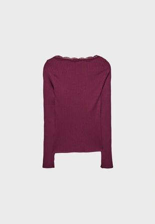 Бесшовная футболка с кружевом- Заказать в России