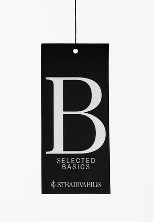 Базовая футболка с квадратным вырезом- Заказать в России