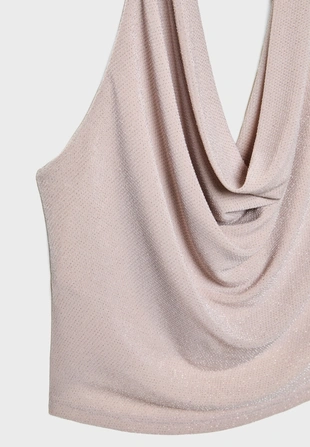 Топ с горловиной халтер и блестящей отделкой- Заказать в России