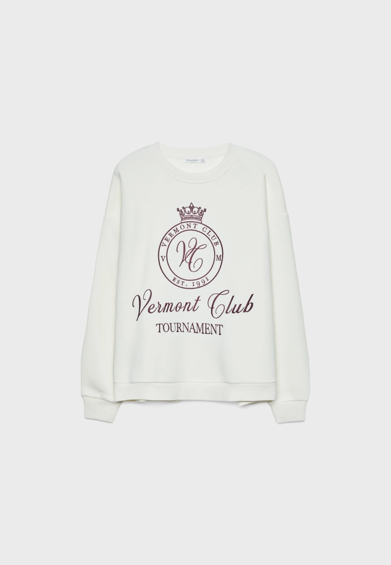 Толстовка с вышивкой