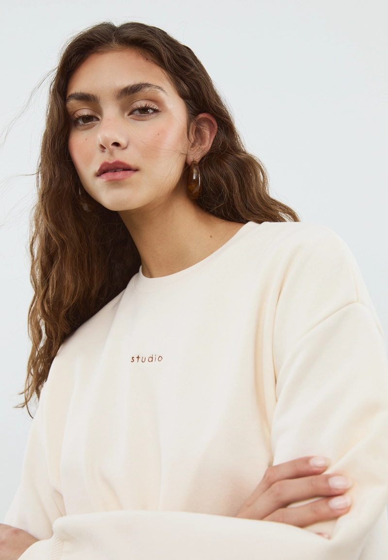 Свитшот-баллон для студии