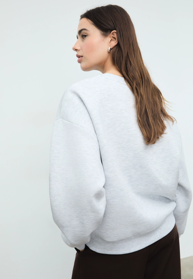 Толстовка с вышитым флагом