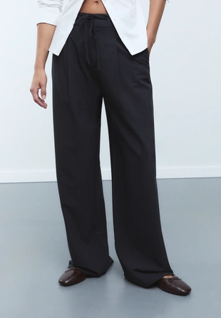 Брюки со складками, шнурками и полосками- Заказать в России