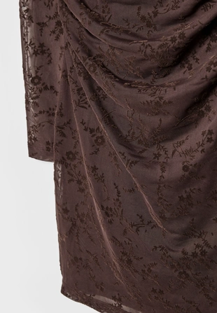 Короткое платье из полупрозрачной ткани с флокированным принтом- Заказать в России