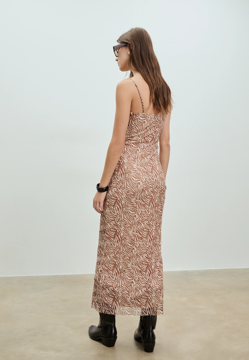 Платье миди из полупрозрачной ткани с принтом