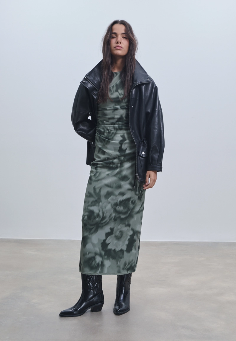 Платье миди из полупрозрачной ткани с принтом