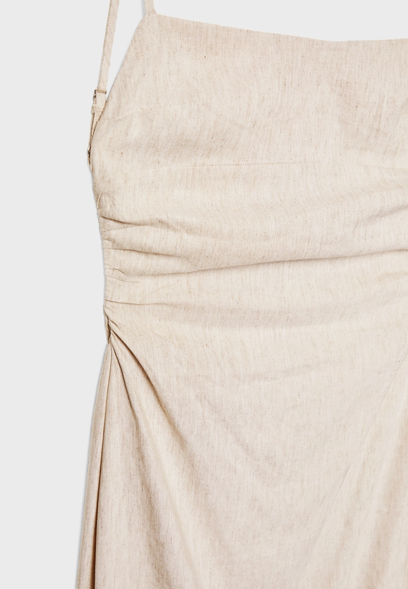 Платье миди с открытой спиной и льном