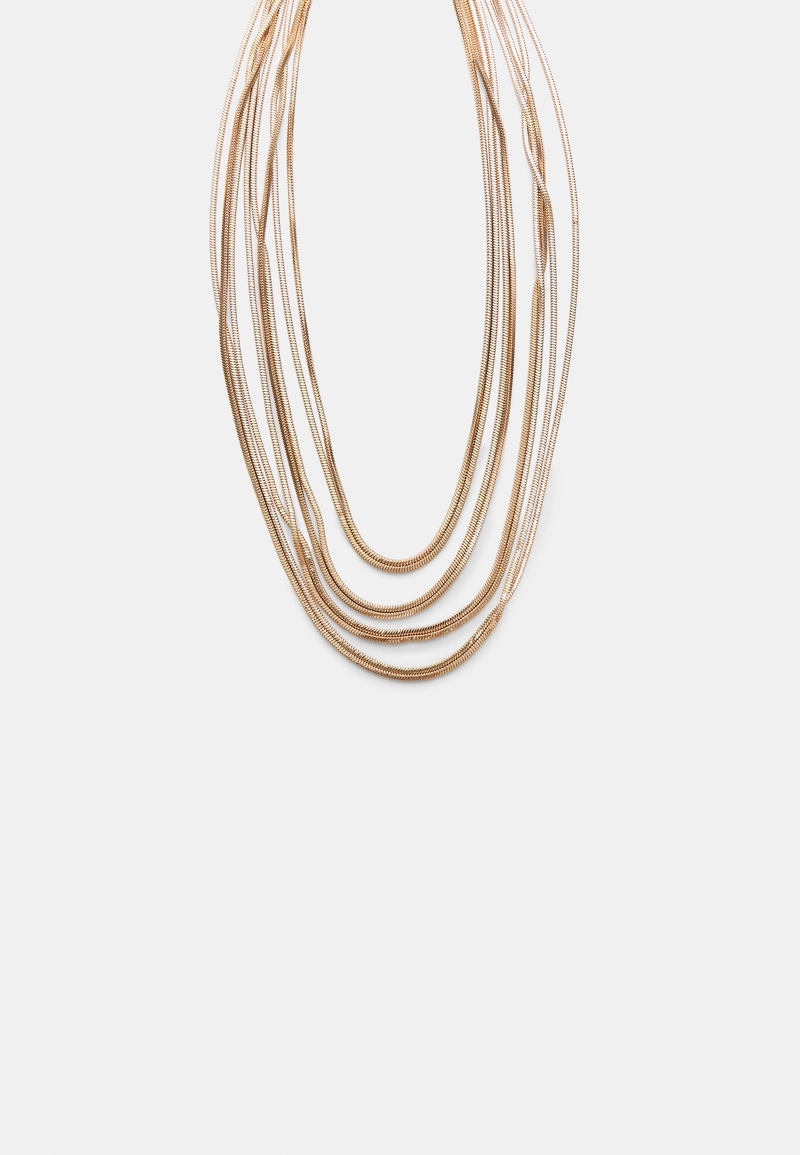Многослойное ожерелье