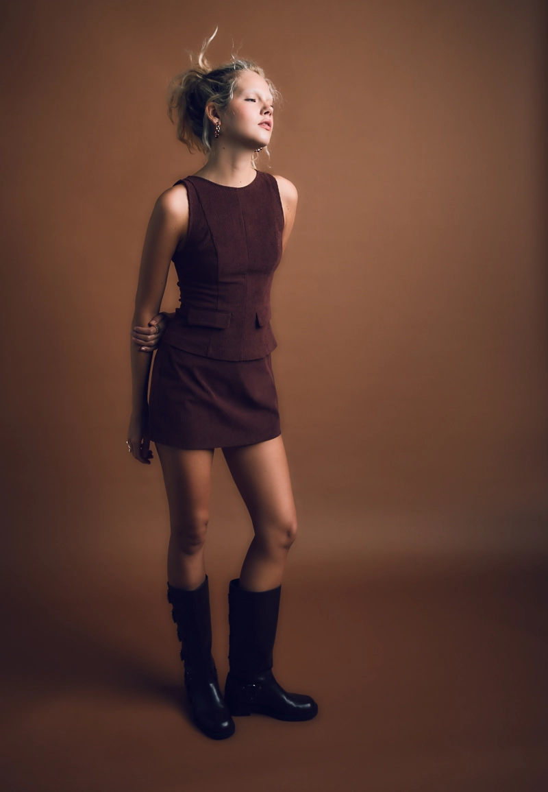 Топ без рукавов из вельвета