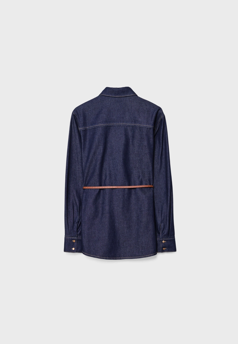 Джинсовая рубашка с поясом