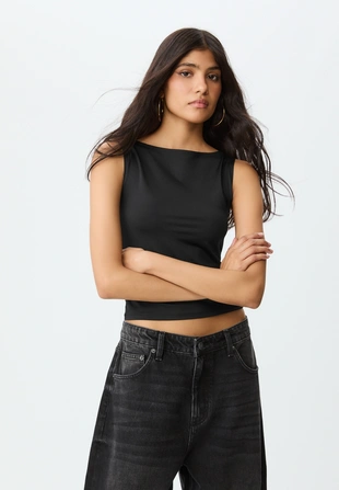 Футболка без рукавов с вырезом «лодочка»- Заказать в России