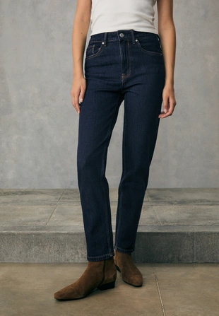 D10 джинсы MOM зауженного кроя- Заказать в России