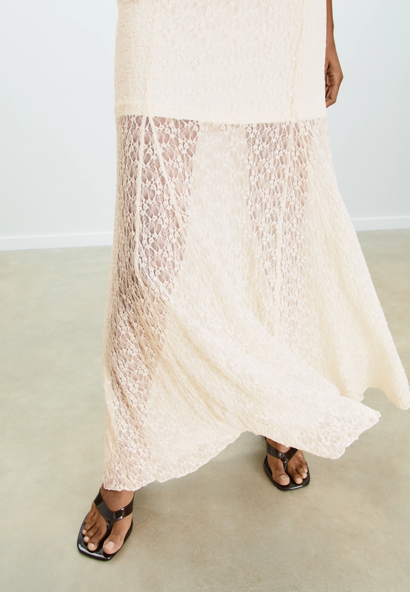 Кружевная юбка миди