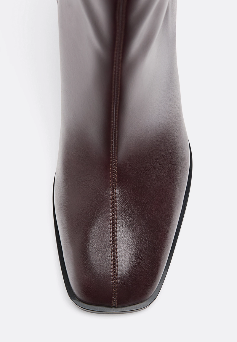 Ботильоны на широком каблуке