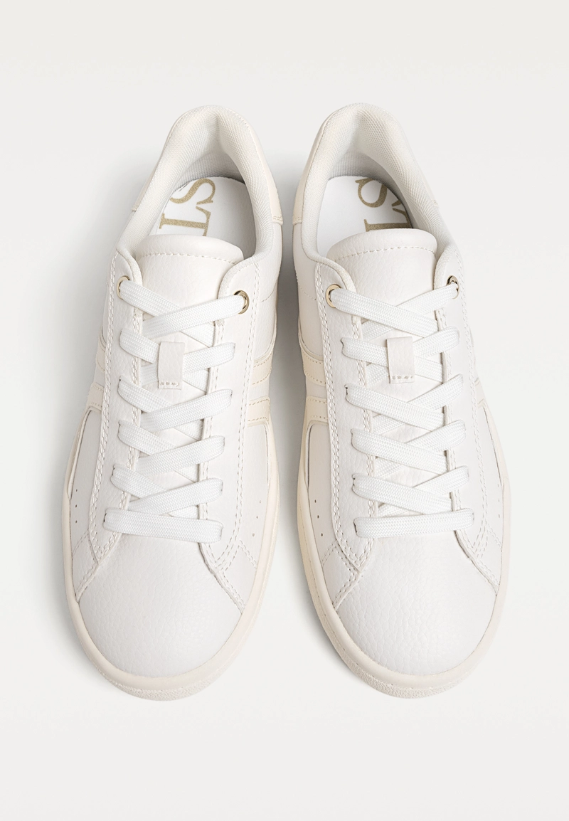 Белые базовые кроссовки