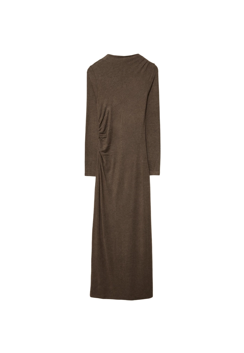 Трикотажное платье миди